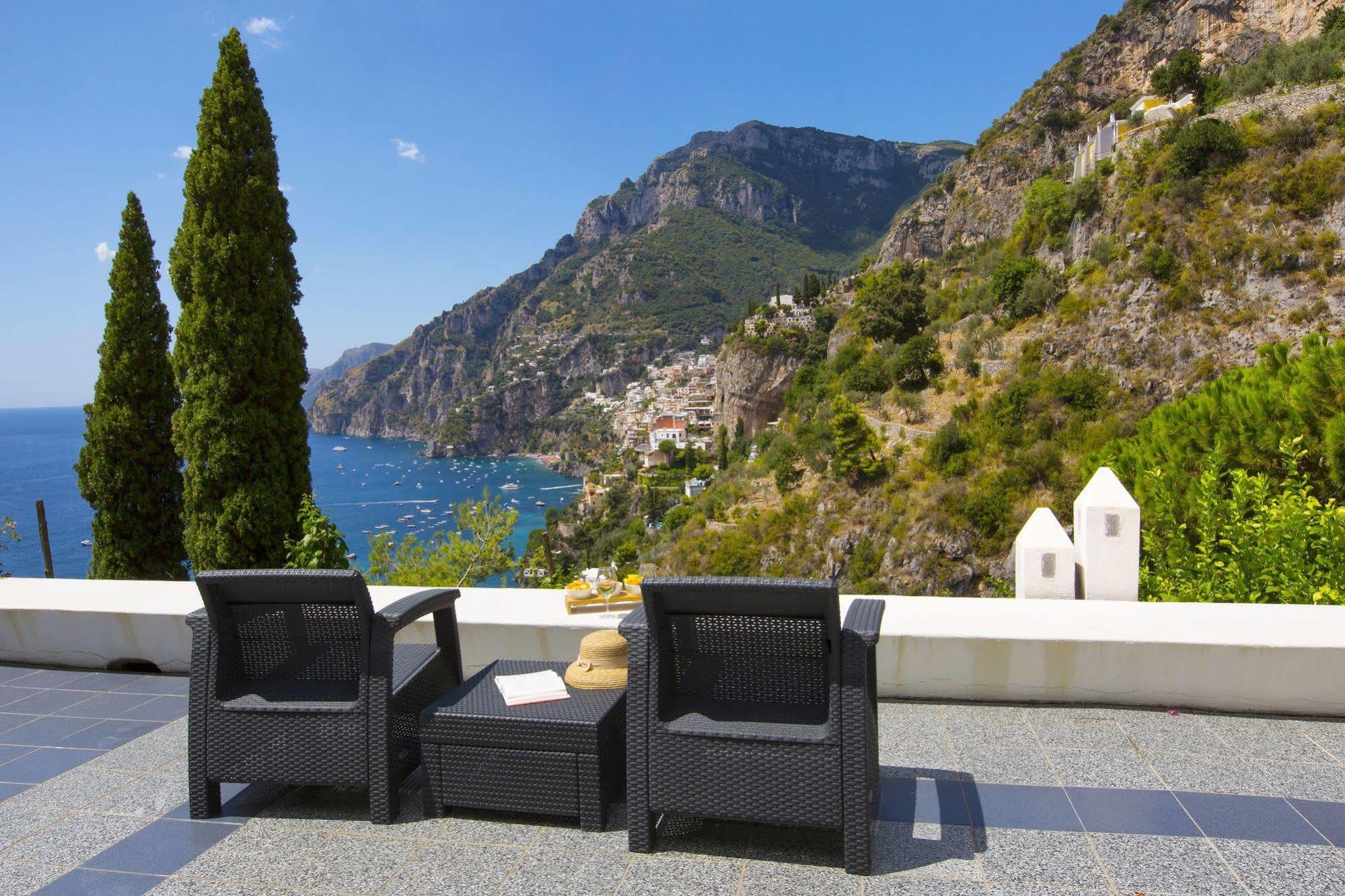 I Giardini Dei Sensi Aparthotel Positano Exteriör bild